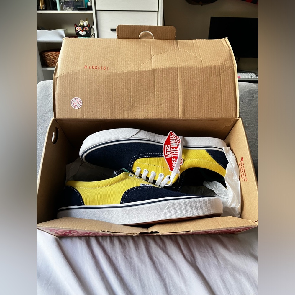 Vans ComfyCush Era (suede/canvas) Dress blue color